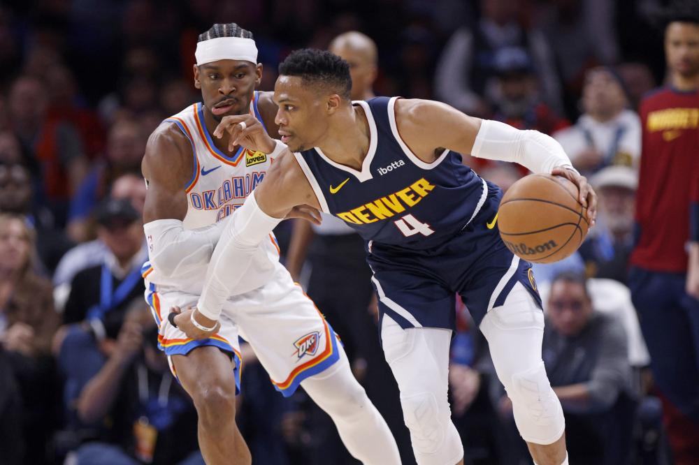 闻名的年轻 闻名的年轻